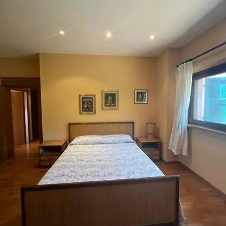 Regno: Elegante Con Piscina Immersa Nel Verde Torre San Patrizio
